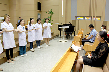 이브닝콰이어