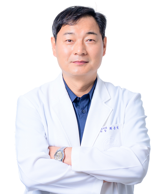 최은석