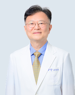 조진웅